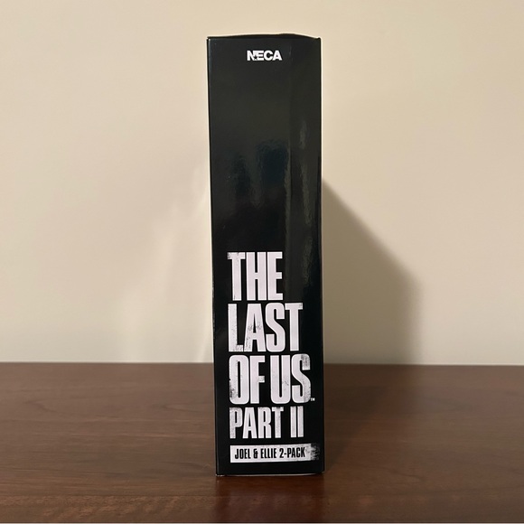 NECA 2022 The Last of Us Part II Ultimate Joel and Ellie 2-Pack Figure Box Set - Picture 8 of 8